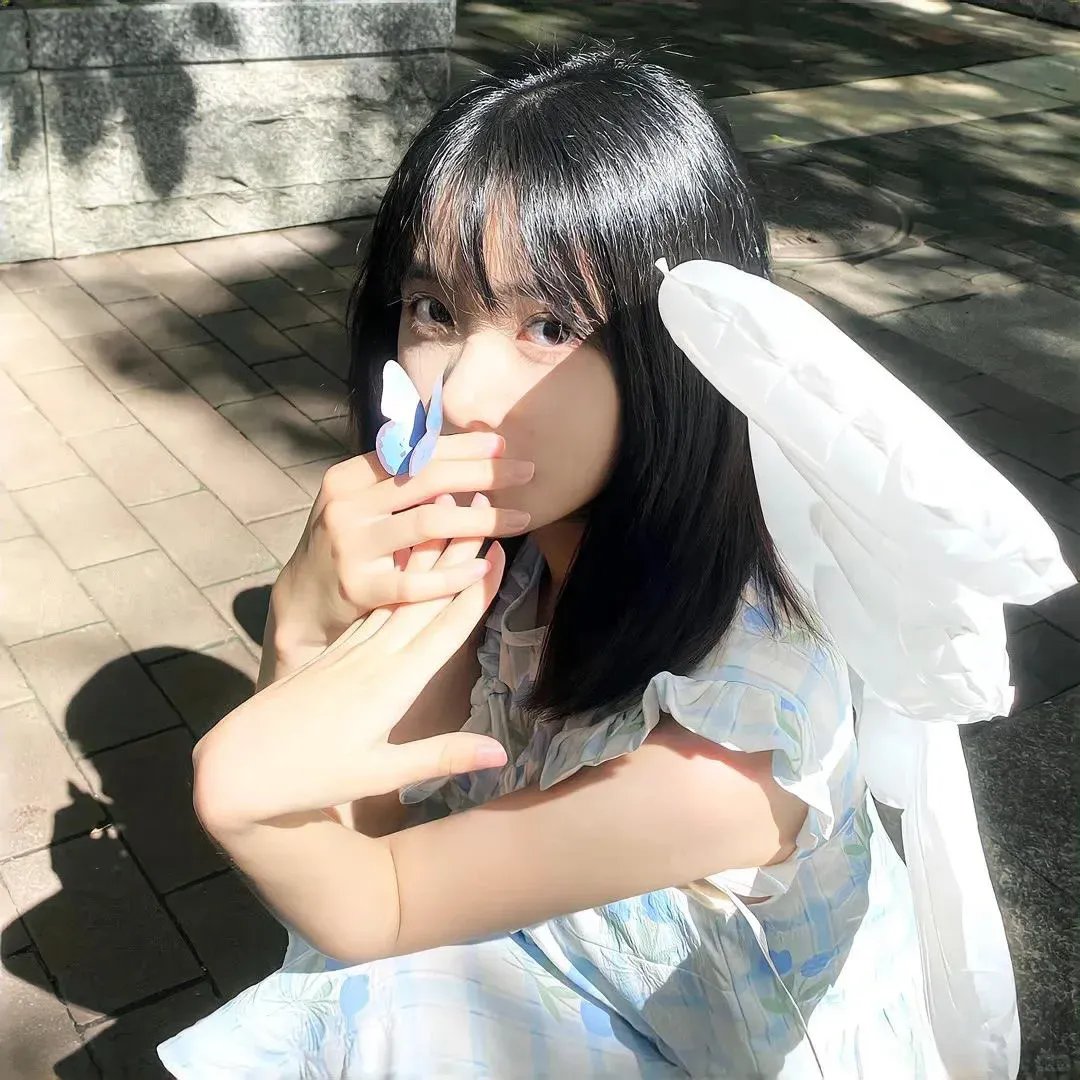 另一个人 封面